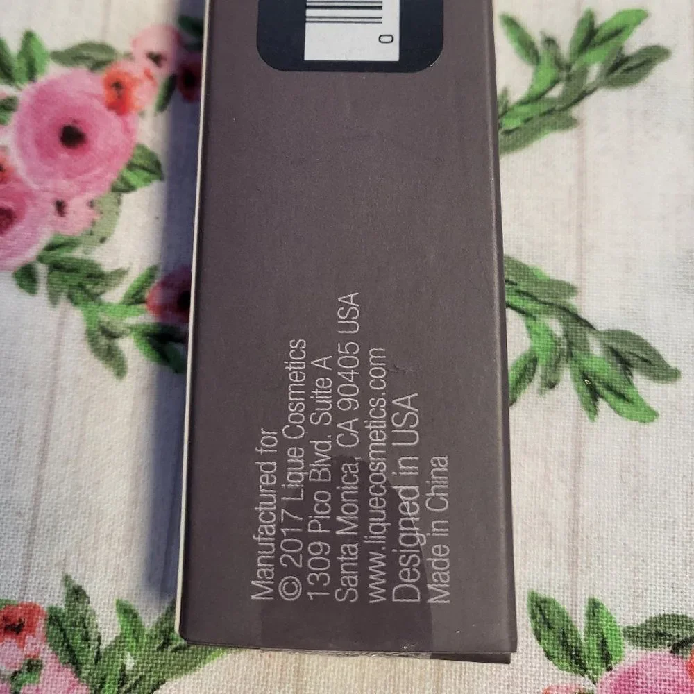 Lique Metallic Liquid Lip Gloss Delicious
